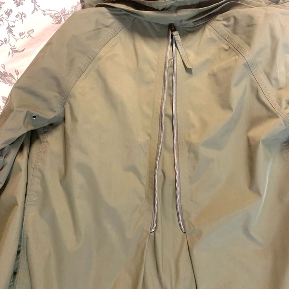 RARE Lululemon Fo Drizzle Jacket Savasana Camo - Picture 8 of 10